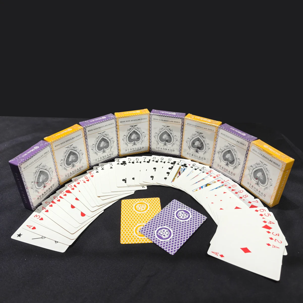 Macaumr Custom Wholsale Korea Blcak Core Paper Casino Poker Balíček karet